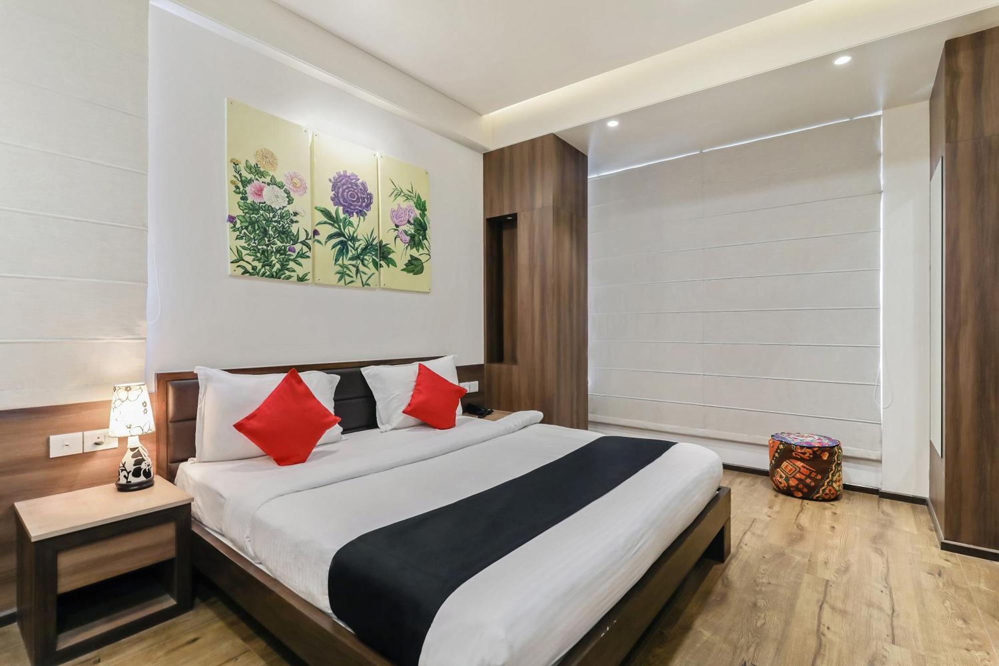 Fleur Hotel Джапур Экстерьер фото