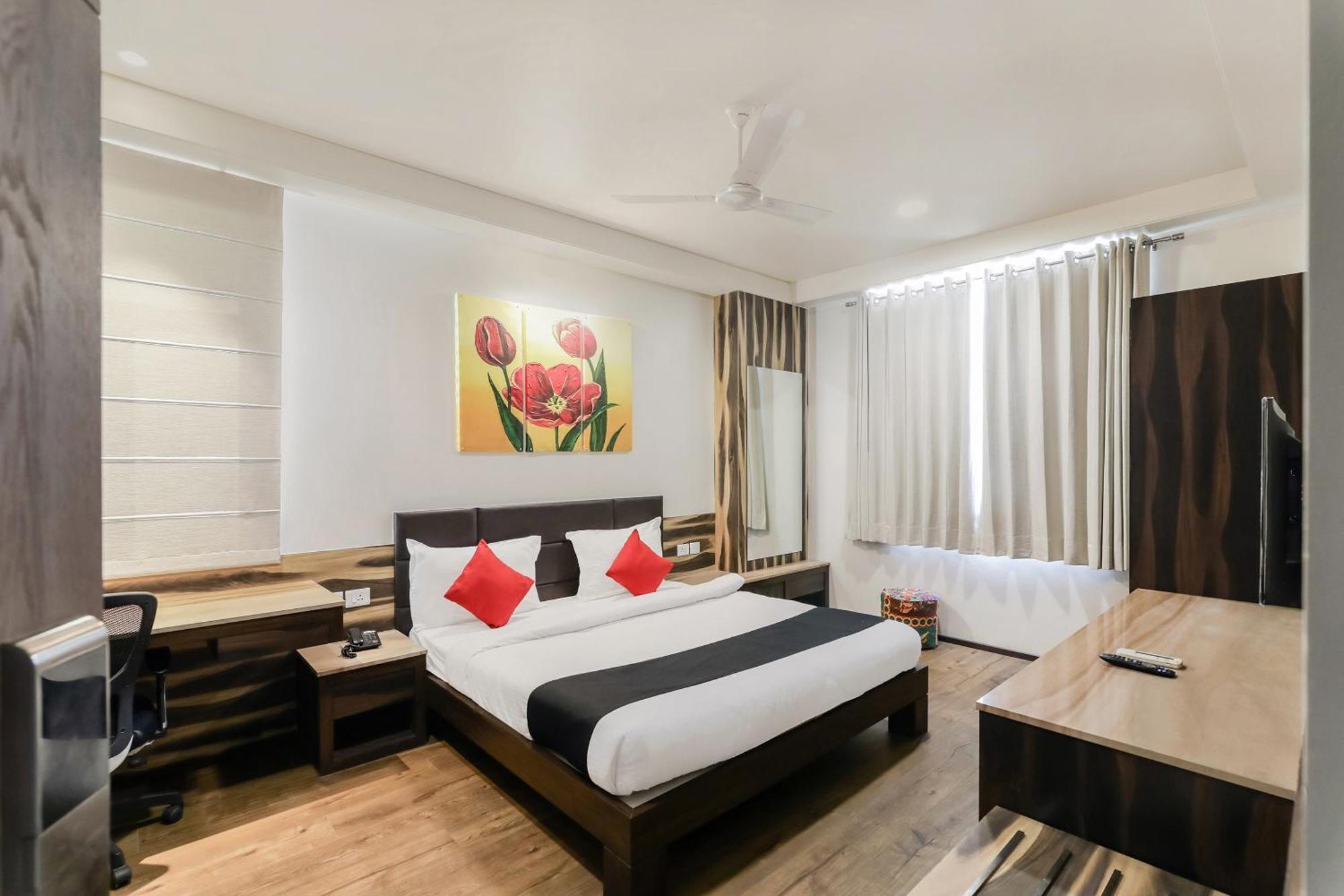 Fleur Hotel Джапур Экстерьер фото