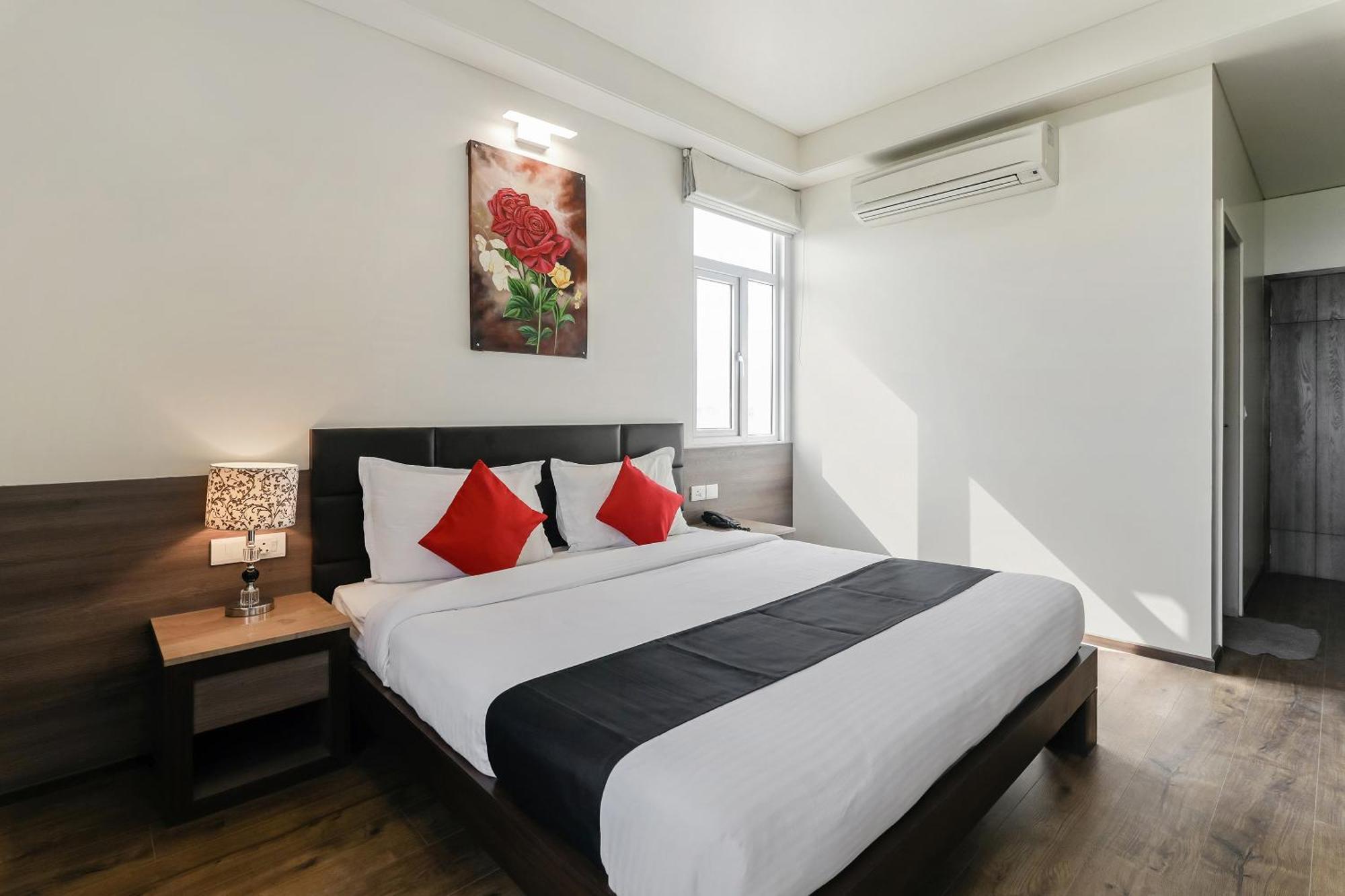 Fleur Hotel Джапур Экстерьер фото