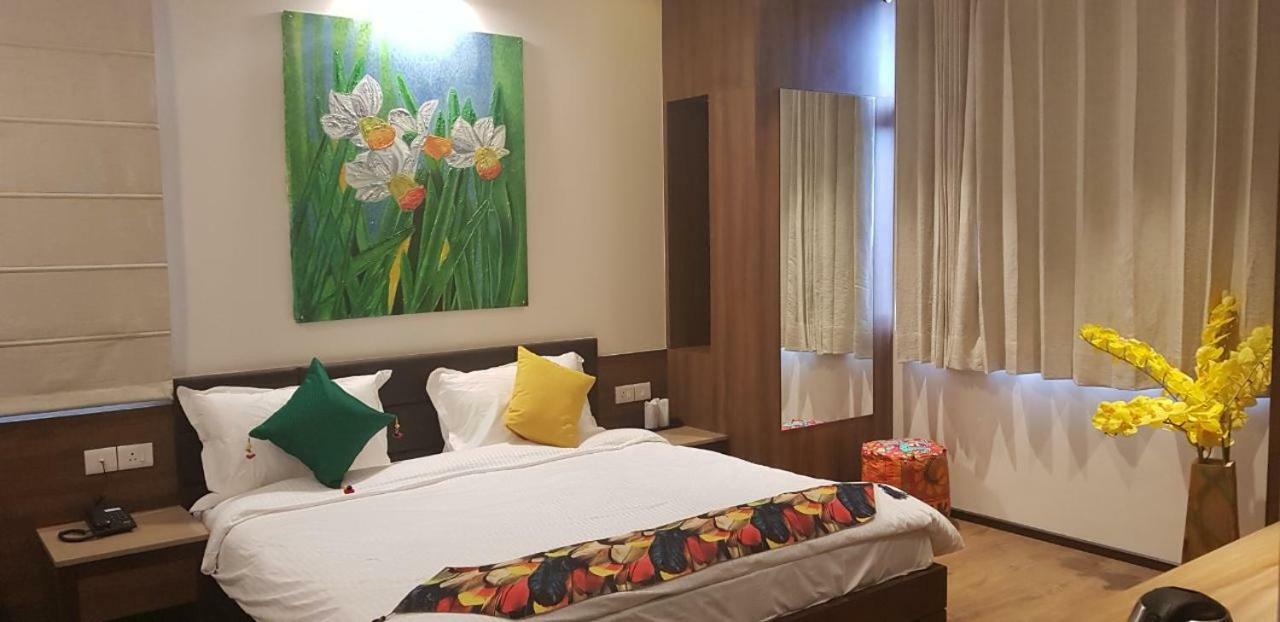 Fleur Hotel Джапур Экстерьер фото